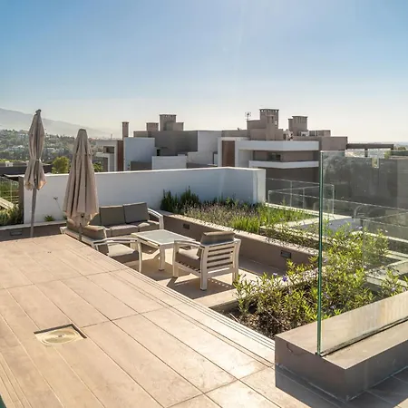 Stylish Boutique 2-bedroom Penthouse Near