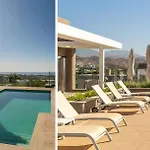 Διαμέρισμα Stylish Boutique 2-bedroom Penthouse Near Εστεπόνα