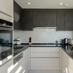 Διαμέρισμα Stylish Boutique 2-bedroom Penthouse Near